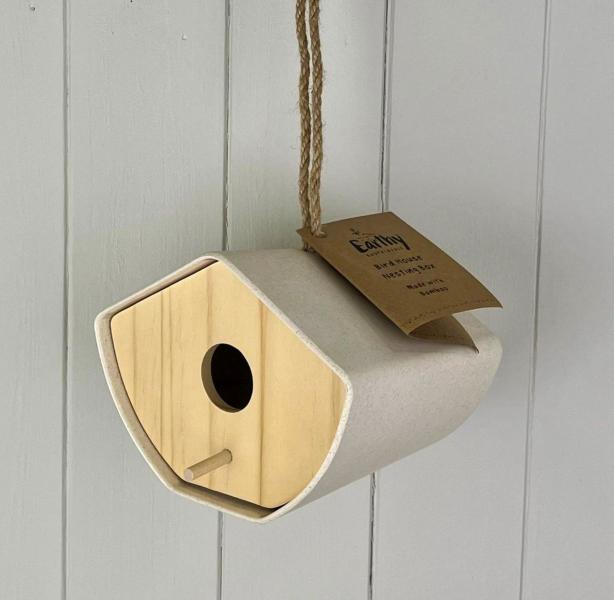 Earthy Natural Bamboo Japandi Birdhouse (16cm)-1